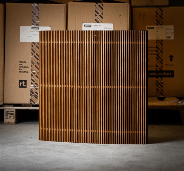 Artnovion Eiger W -  Marron, Träyta. 60x60 1st. B-stock