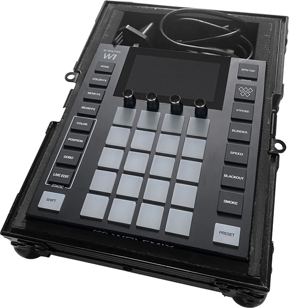 UDG Ultimate Flight Case Wolfmix W1 Black