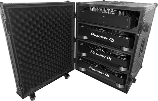 UDG Ultimate Flightcase 4 Player/Mixer Plus